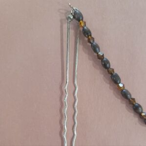 HAIR PIN CLIP IN JEWELRY DESIGNER ORIGINAL CREATED ACCENT TRENDSETTER